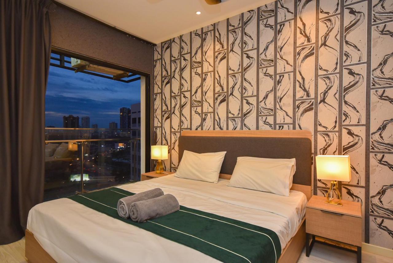 Suasana Residence By Nest Home Johor Bahru Exterior foto
